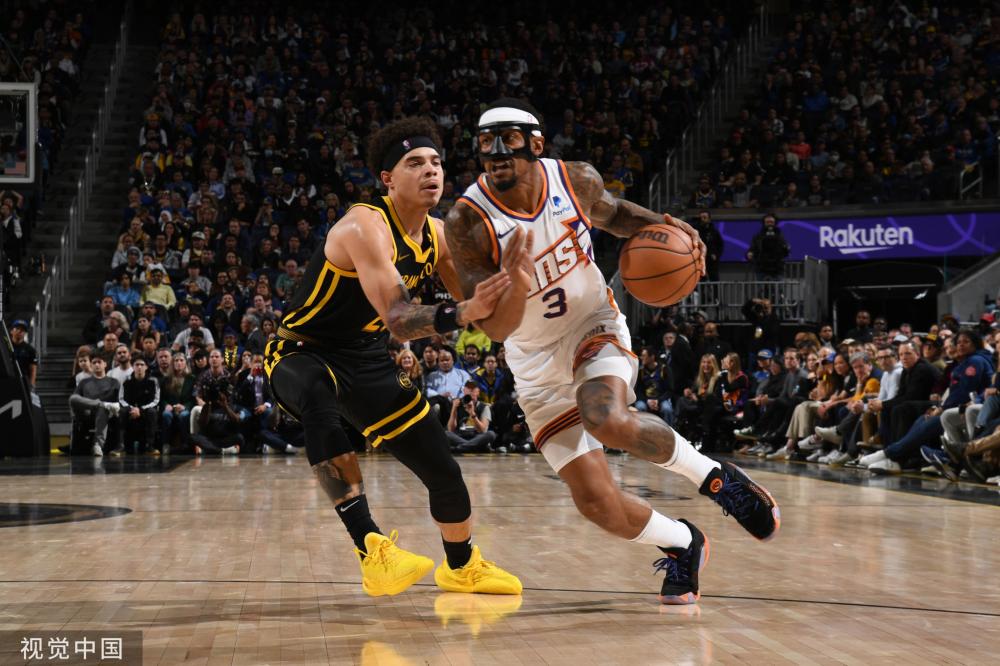 队伍不仅肩 队伍不仅肩