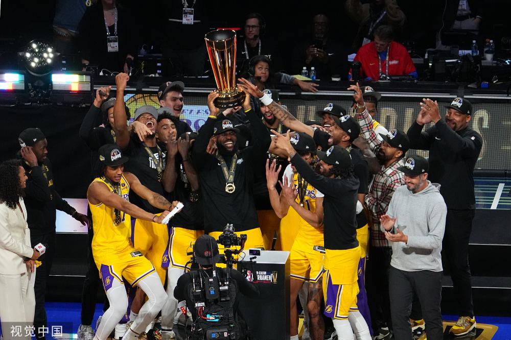 作成一个 作成一个