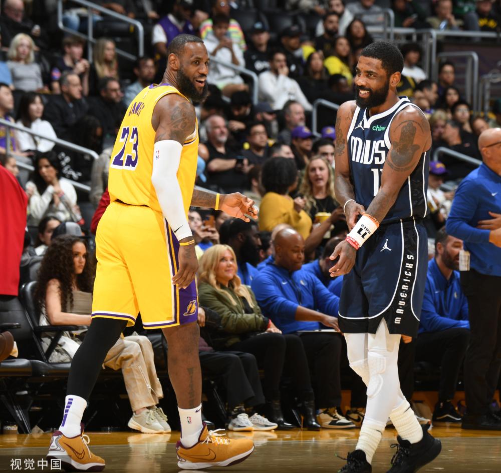 全球最大足 全球最大足